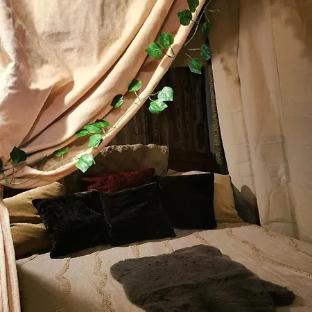 L'auberge Du Trone Romantique Medieval Jacuzzi *